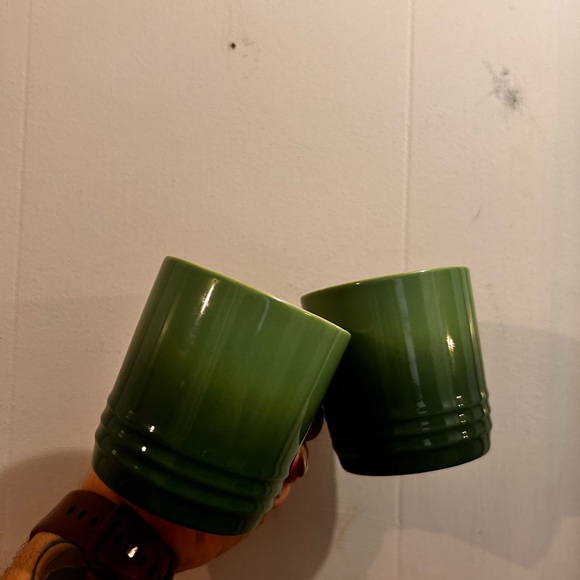 Set of TWO Le Creuset Espresso Mugs Green - Picture 6 of 7